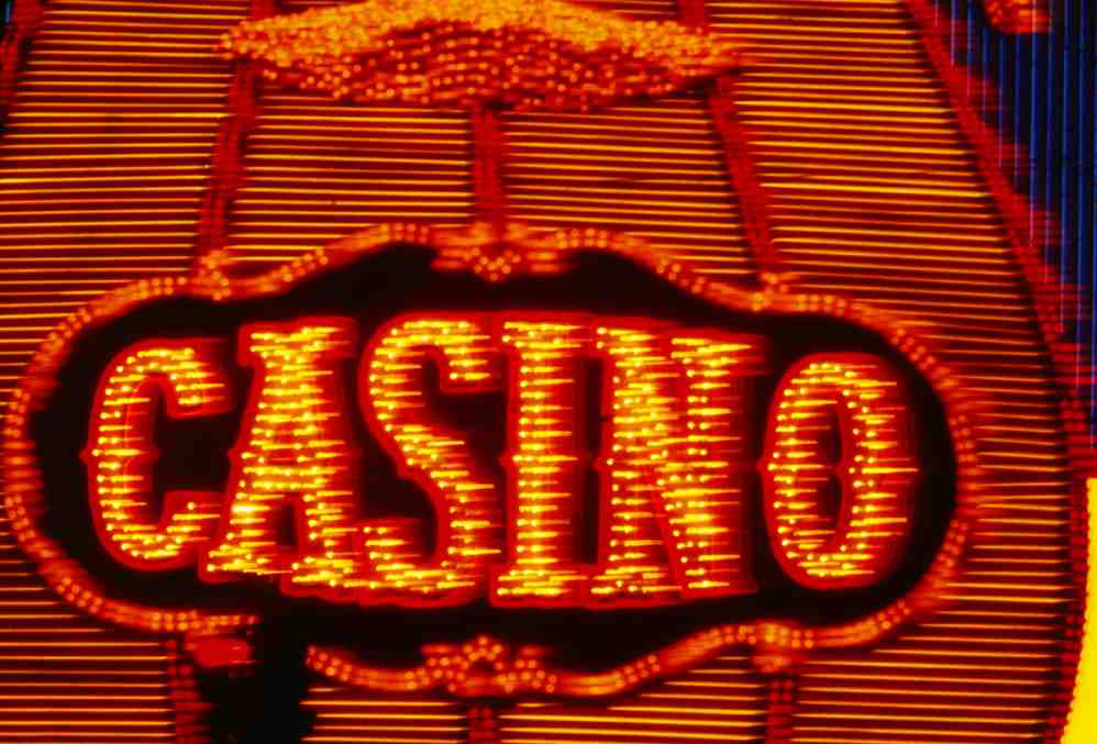 Comment fonctionnent les casinos en ligne : technologie, équité et paiements